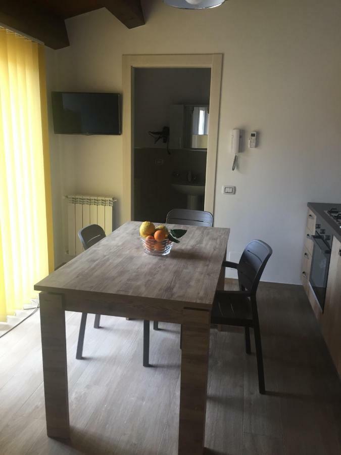 Casa Vacanze La Pergola@ Villa Terrasini Eksteriør bilde